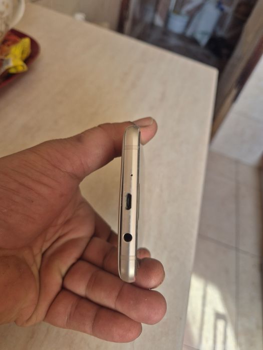 Telefon samsung j5