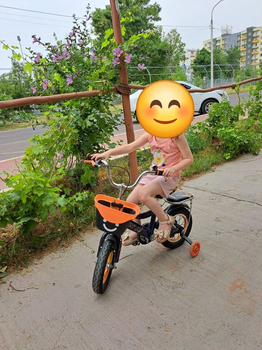 Продам Велосипед детский Bonvi 3-5 лет