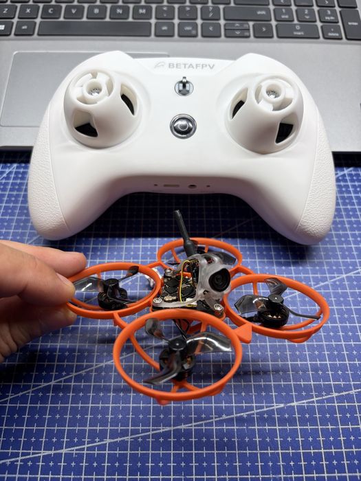 Drona FPV Betafpv air75 + controller ELRS