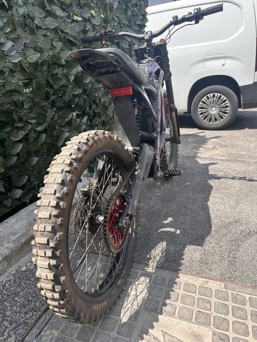 Продавам Surron light bee