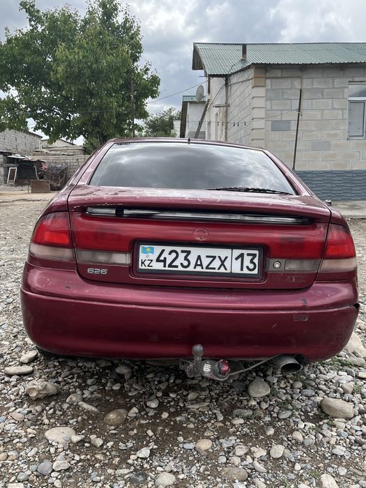 Машина сатылады 600к