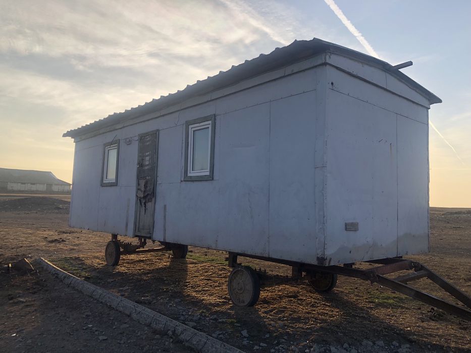 Продам прицеп вагончик