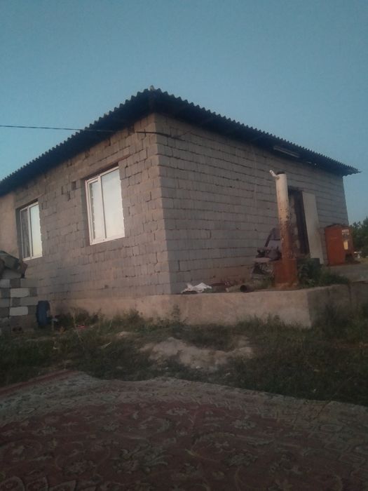 Тез арада үй сатылады
