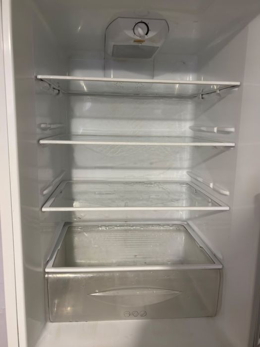 Продам  холодильник
