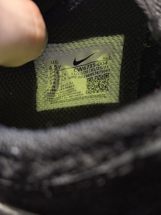 Nike Hustle D10, Black EUR 36.5