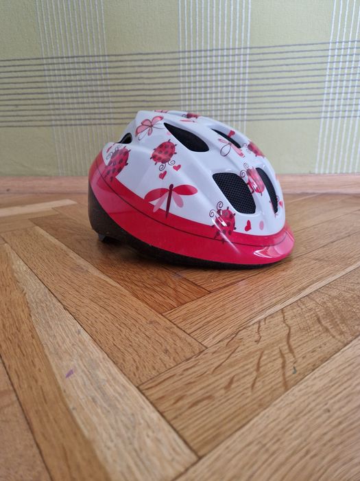 Детска каска за момиче