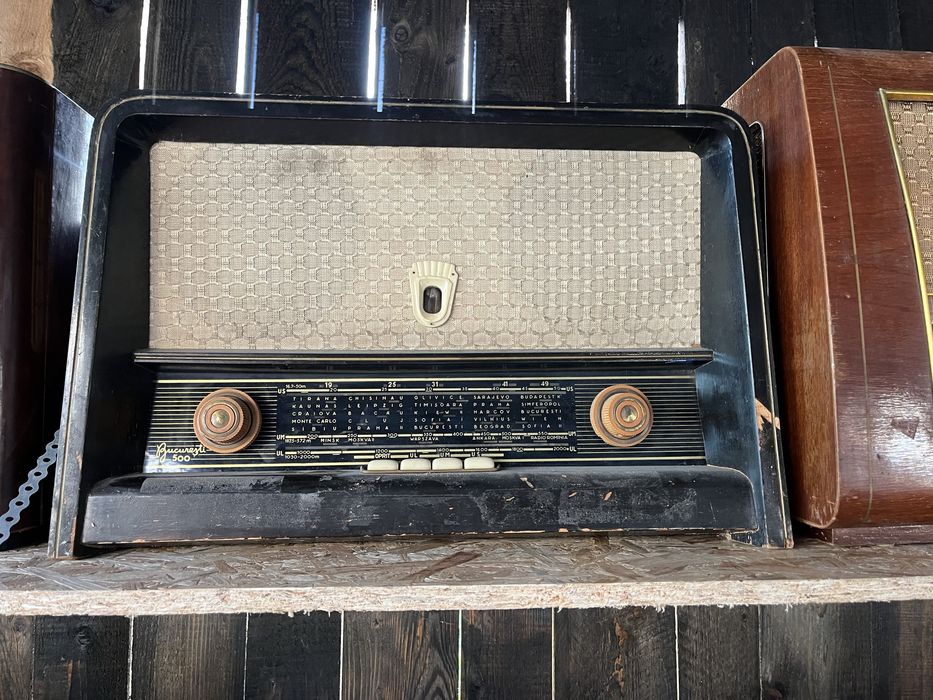Radio vechi lampi