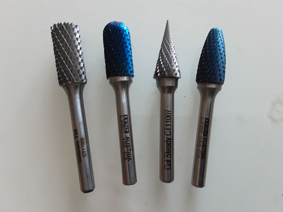 Продам фреза 5000 тенге