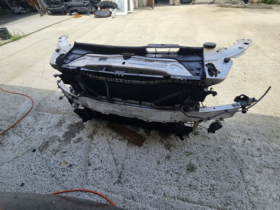 Trager mercedes w205 motor 2,2