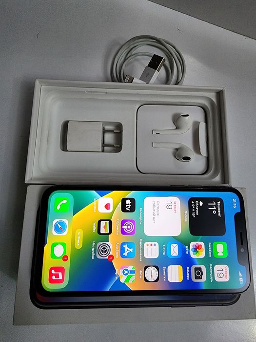 Iphone X LL/A 64Gb Kar Dk Bor Original Naushnik Galofka USB Zavod