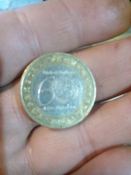 Продам 100 тенге юбилейные