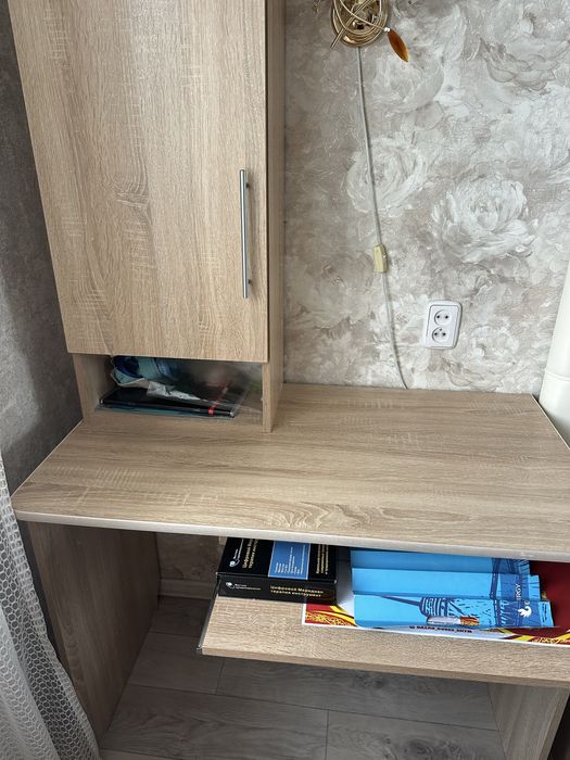 Стол копьютерный