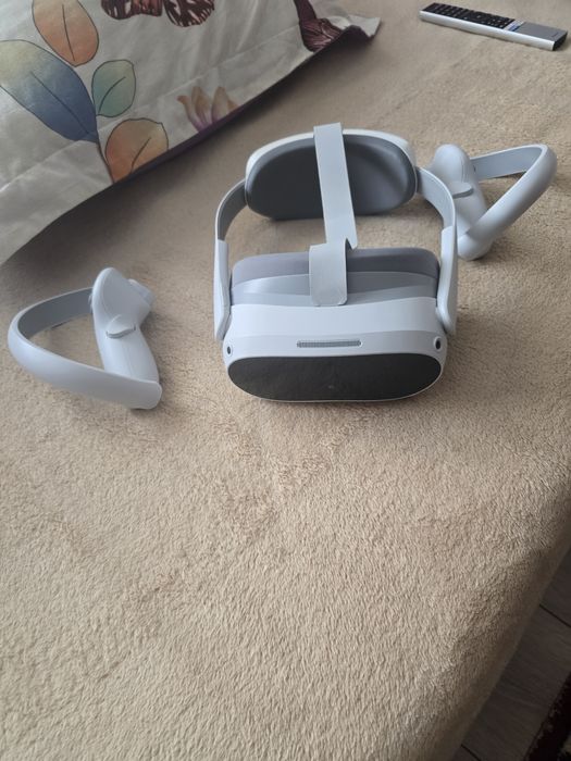 Vand casca vr Pico 4