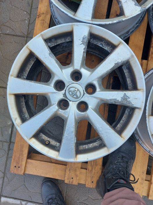 4ри бр алуминиеви джанти 17цола; 5×114,3; ет 45; 60.1мм оригинални
