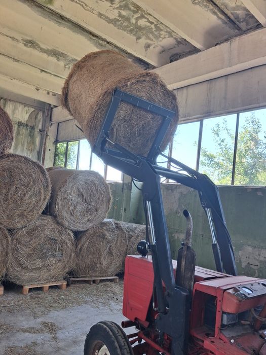 Продавам трактор T25