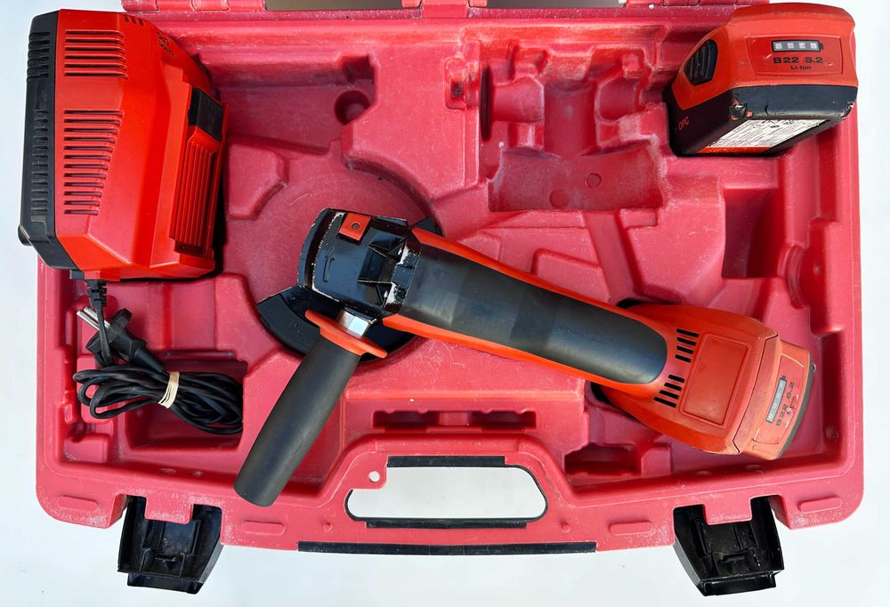 Hilti AG 125-A22 - Безчетков акумулаторен ъглошлайф 2x22V 5.2Ah перф.