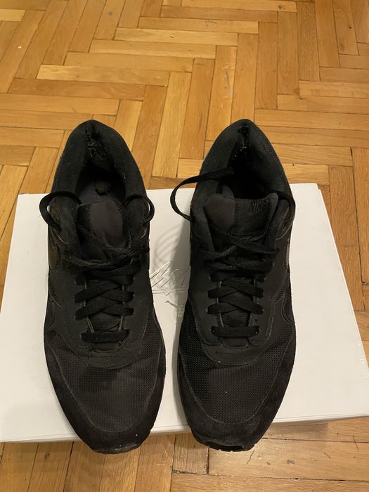 Nike Black Air Max