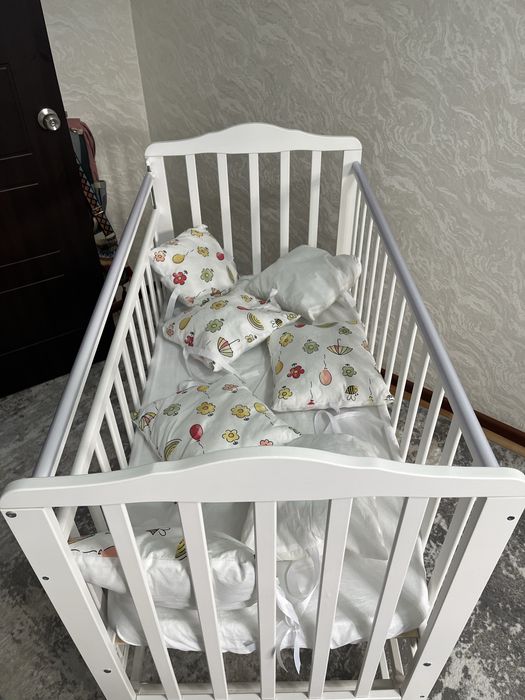 Детский кровать новый
