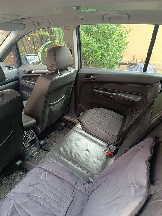 Vând Opel Zafira diesel 7 locuri