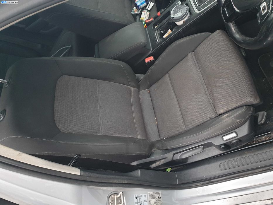 Scaun Scaune Dreapta Fata Textil Fara Incalzire Volkswagen Passat B8 2015 - 2020 [Q0479] [Q0480]