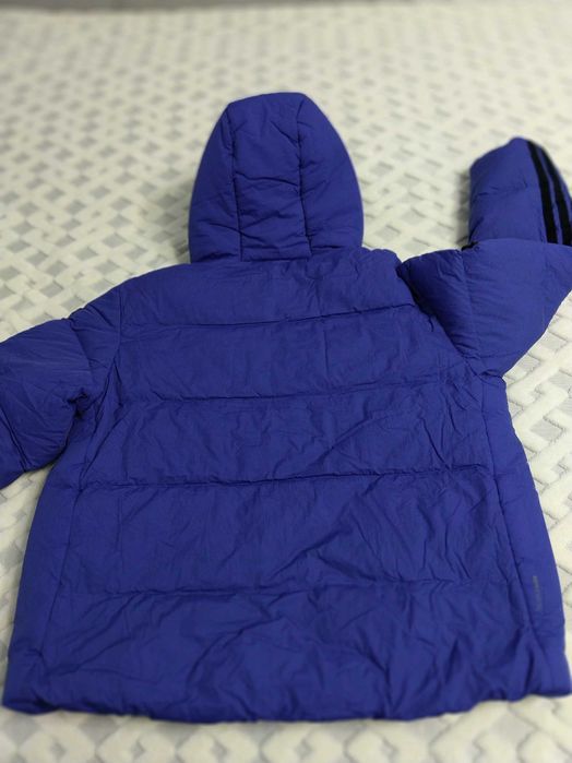 ADIDAS SPORTSWEAR  р-р L, 80% Пух, 20% Пера