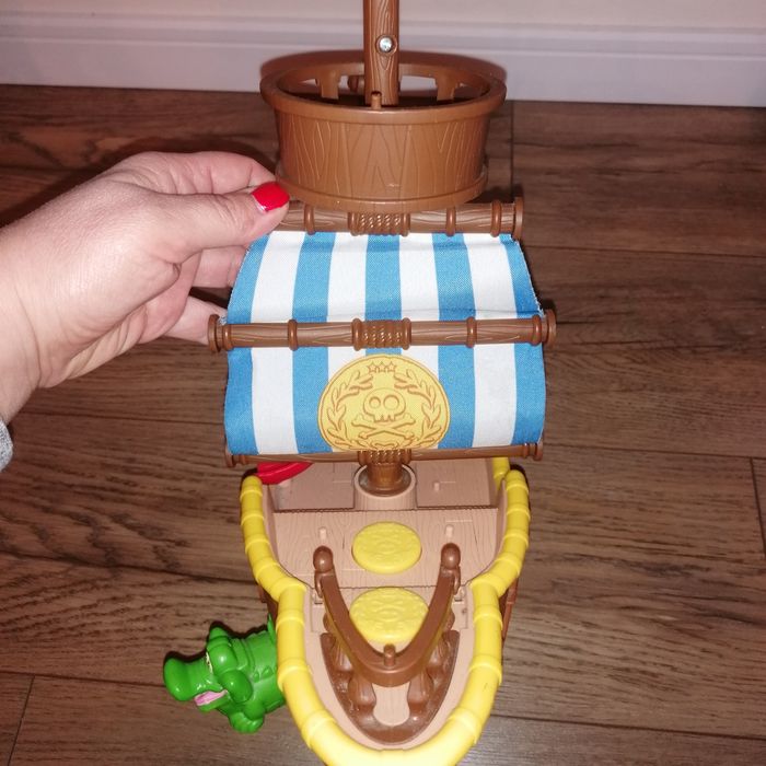 Disney Пиратски музикален кораб