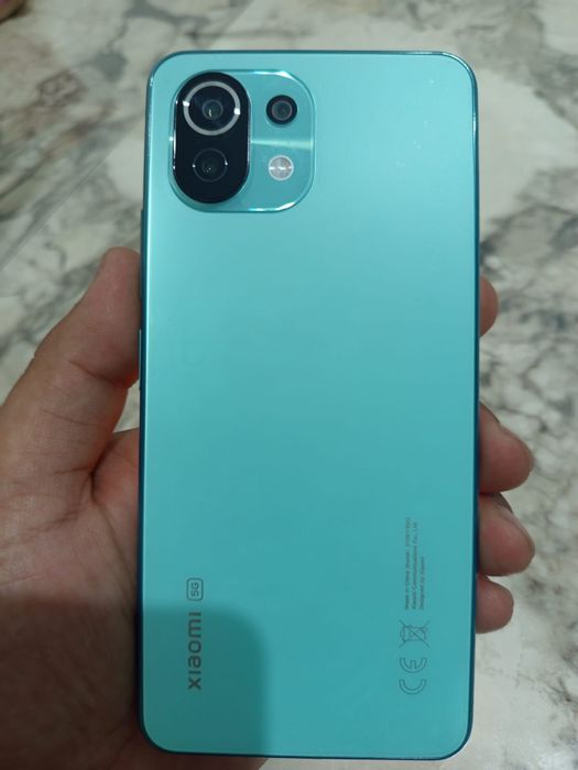 Продам Xiaomi 11 Lite 5G NE 128г