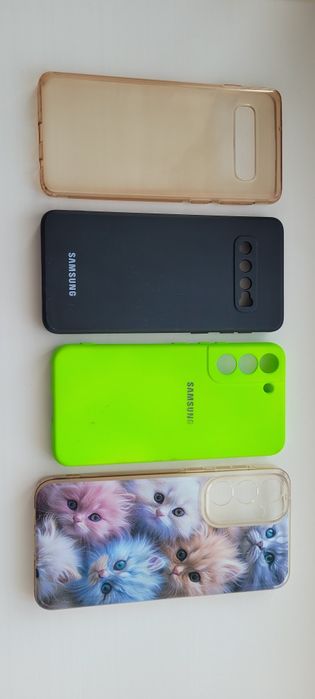 Продам Samsung Galaxy S20 FE Чехлы