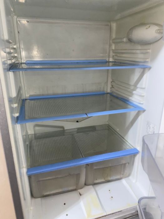 Продам холодильники