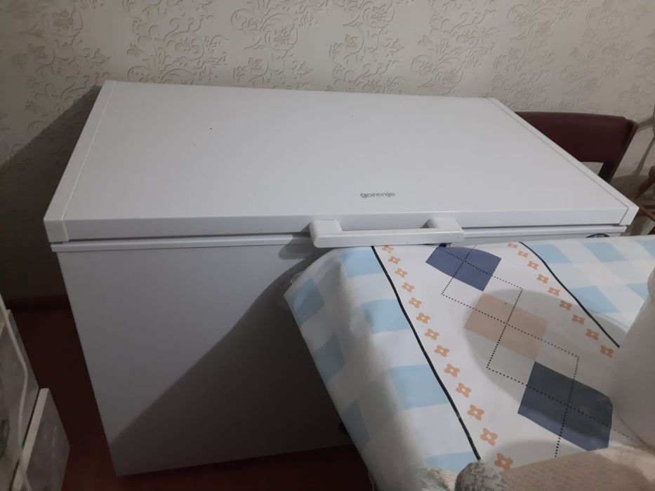 Продам морозильник