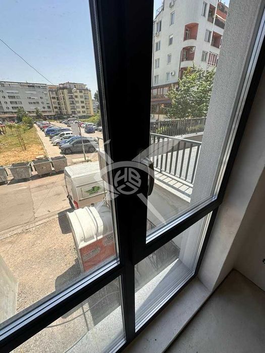 Продава се Тристаен апартамент в София, Овча купел - 150 кв.м за 1500 €/кв.м - Снимка #2