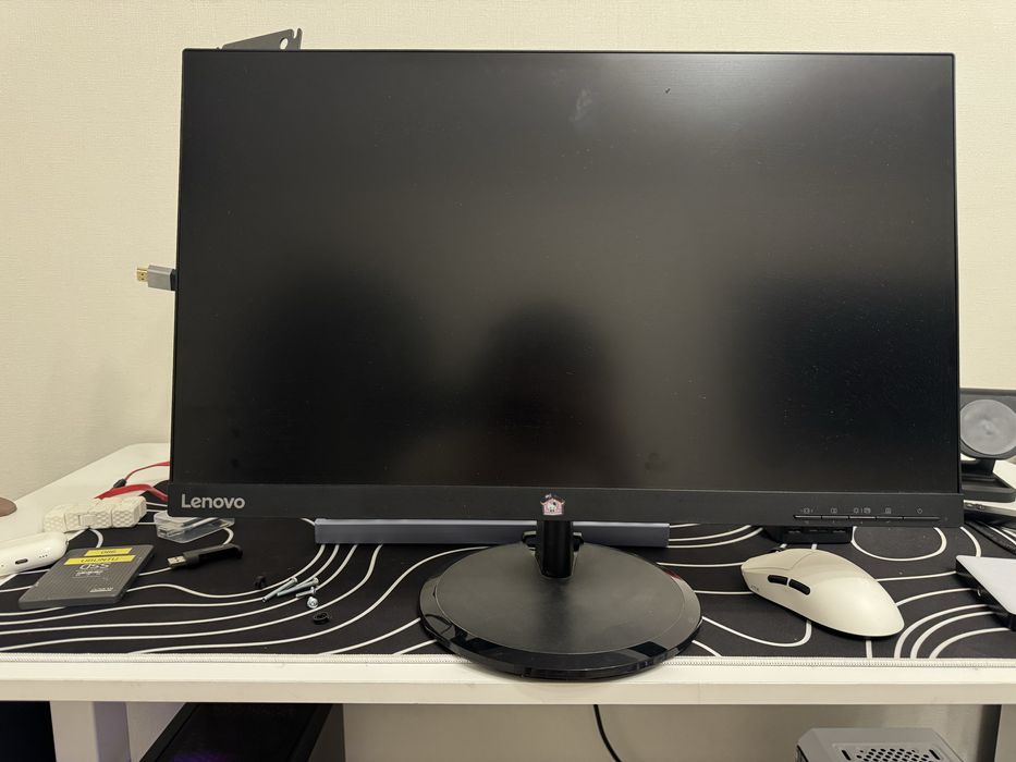 Монитор Lenovo D24-20