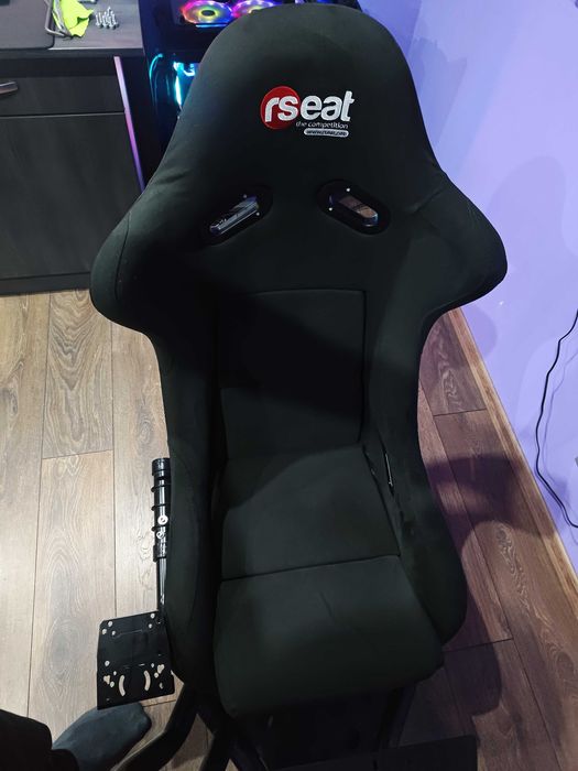 SimRacingRig RSeat RS1