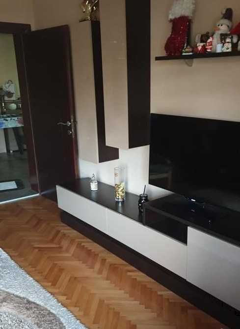 Дава се под наем Тристаен апартамент в Пловдив, Кършияка - 90 кв.м за 339.15 € - Снимка #3