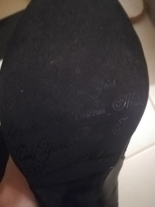 Продавам Дамски боти