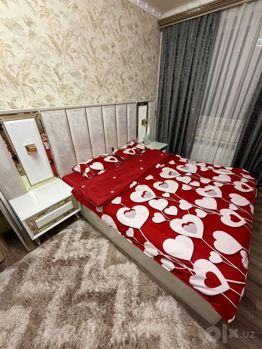 Спальный гарнитур
