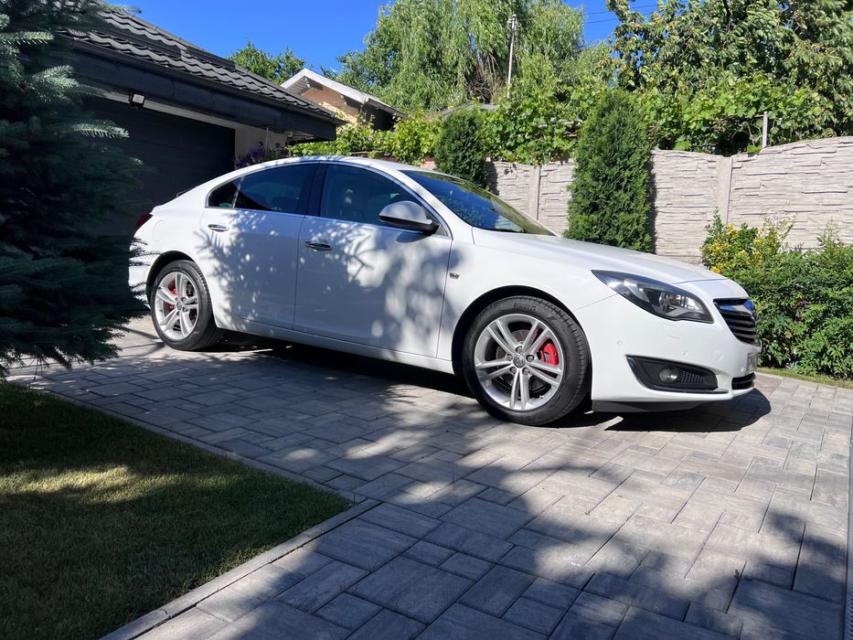 Opel Insignia Facelift 2.0 CDTI 2014-Automata Business Executive