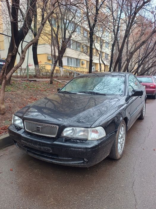 Volv  C70, 2,4 T, 240cp