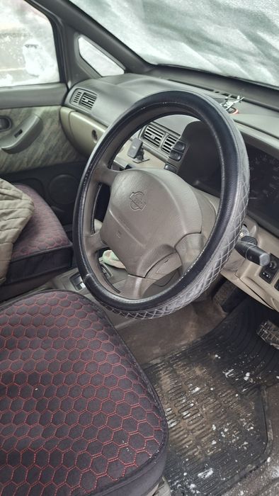 Ниссан  Prae Joy  автомат