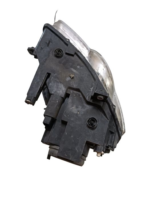 Far Stanga Volkswagen Passat Variant 3C5 2005 - 2011 Valeo 89312170 3C