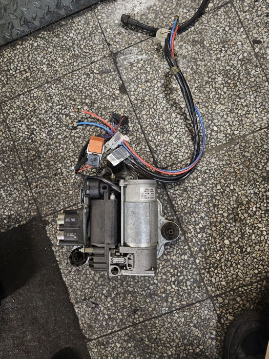 Компресор въздушно окачване БМВ