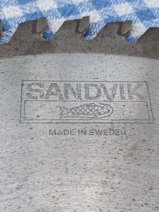 Видиран диск за циркуляр SANDVIK нов 350 мм.