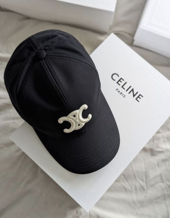 Дамска шапка Celine