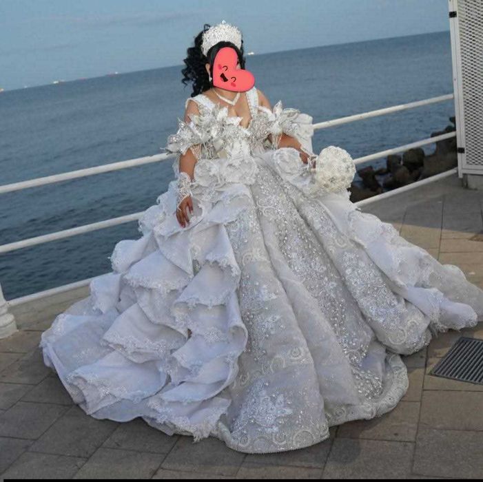 Rochie mireasa stil printesa