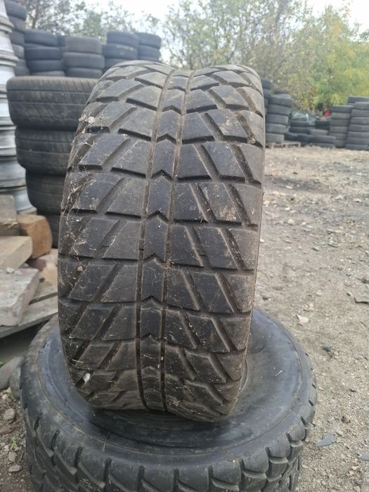 Vand 2 anvelope atv spate 270/60/12 maxis bune fara defecte