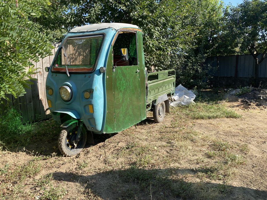 Tuc Tuc Electric