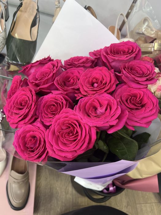 Продам свежий букет роз