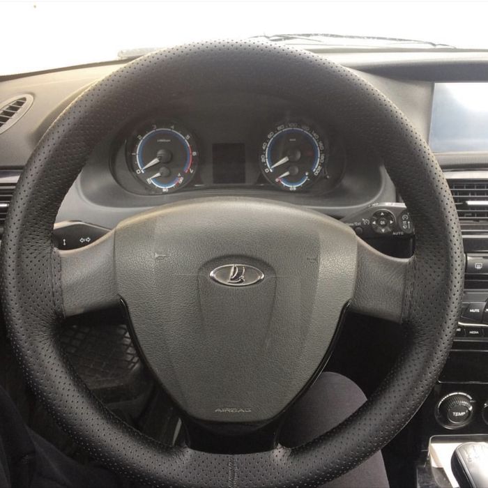 Оплетка руля с выездом