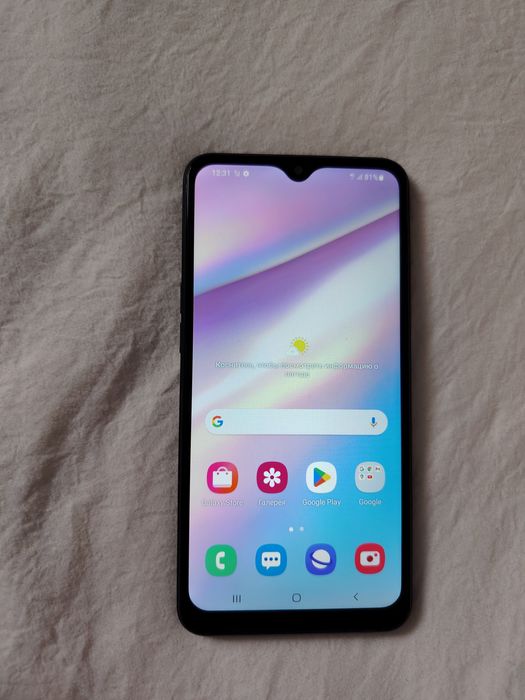 Продается телефон