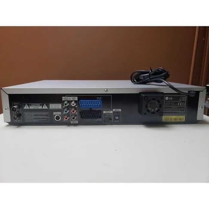 Combo Dvd recorder cu VCR nou LG